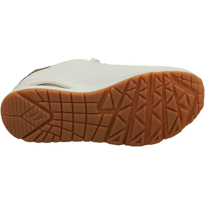 Кросівки Skechers Max Cushioning Delta для чоловіків, білі, з леопардовим принтом (41 EU)