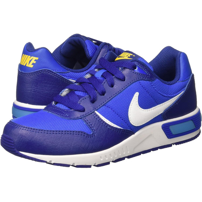 Кросівки Nike Nightgazer (Gs) для дівчаток, 38.5 EU, багато кольорів, Deep Royal Blue/White/Hyper Cobalt