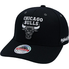 Кепка Mitchell & Ness Chicago Bulls Classic Red Snapback, чорна, універсальний розмір