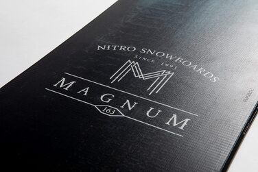 Сноуборд Nitro Magnum Wide 163 см для великих розмірів взуття, фрірайд-фрістайл, мультиколор
