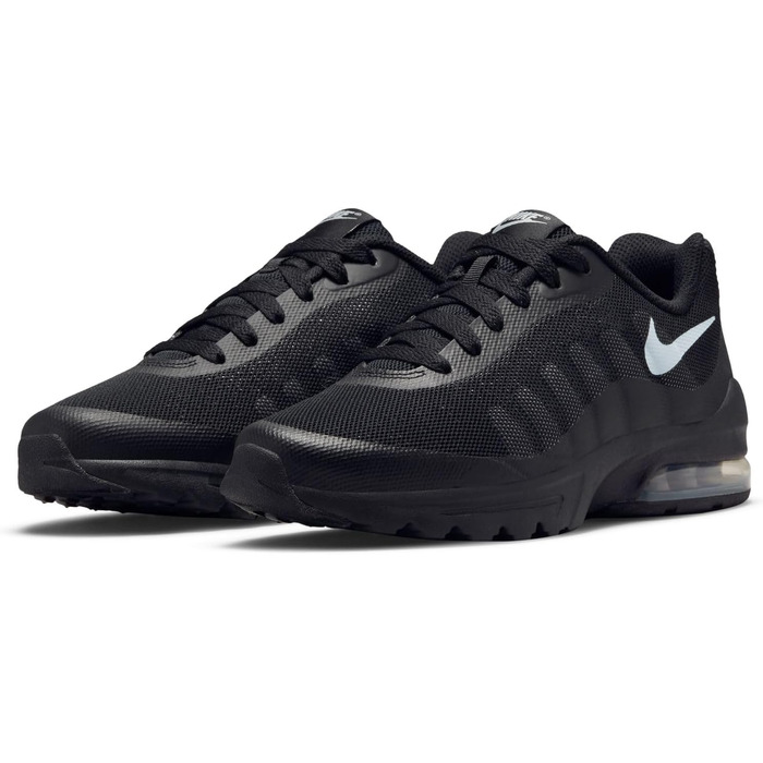Чоловічі кросівки Nike Air Max Invigor (749680-003) чорний/сірий, розмір 38 EU