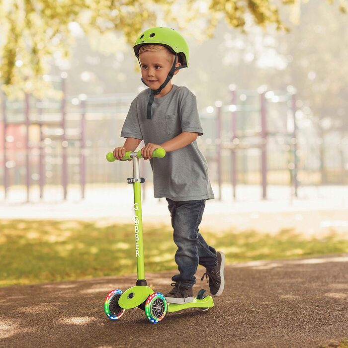 Дитячий самокат Globber Primo Lights, 3 колеса, 120/80 мм, ABEC 5, регульований, LED підсвітка, неоновий