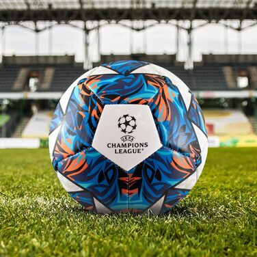 Футбол Ліги Чемпіонів УЄФА: білий, синій, зелений (блакитний, оранжевий)