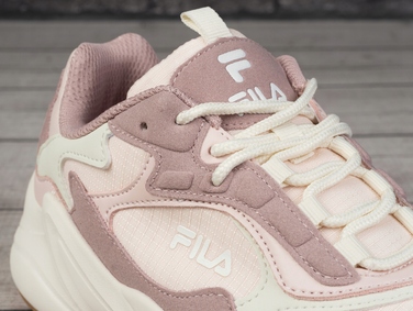 Жіночі спортивні кросівки Fila, розмір 37