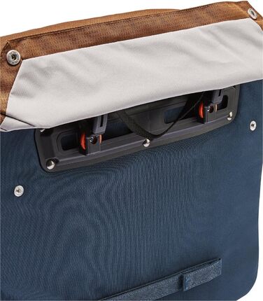 Сумка-месенджер VAUDE Cycle Messenger L для велосипеда, 20 л, з дощовиком, універсальний розмір, Baltic Sea/Umbra