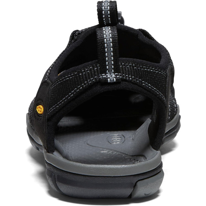 KEEN Clearwater CNX M - Чоловічі сандалі для активного відпочинку, 45 EU, Чорний