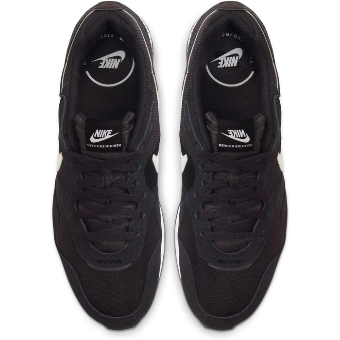Кросівки Nike Venture Runner для чоловіків, 44 EU, чорно-білі