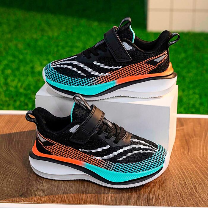 Дитячі кросівки для дівчаток та хлопчиків: спортивні, для занять тенісом, прогулянок, чорного кольору, 34 EU