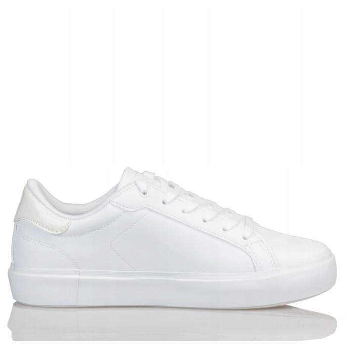 Жіночі білі спортивні кросівки Lacoste Powercourt 225 1 Suj, р. 38