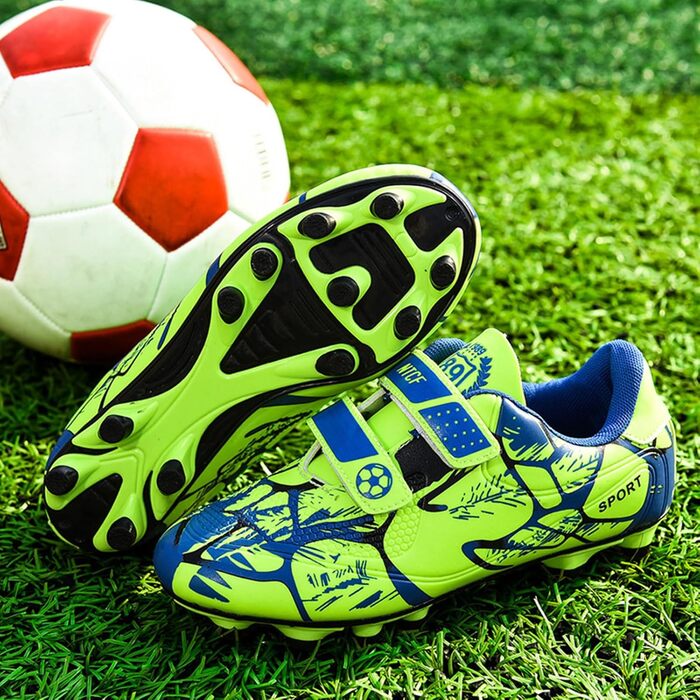 Дитячі футбольні бутси Kinder - унісекс, зелені, розмір 37 EU, з кріпленням на липучку для тренувань та гри на вулиці