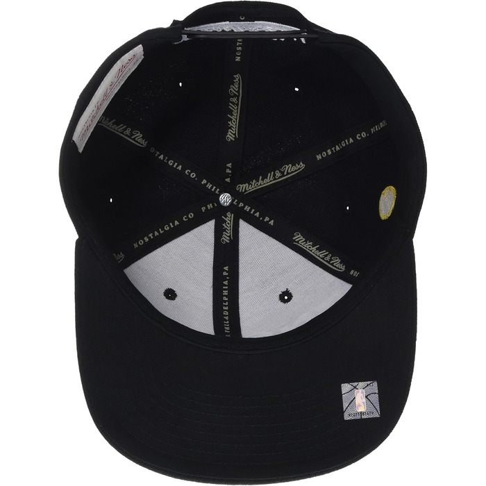 Кепка Mitchell & Ness Snapback Cleveland Cavaliers Champions