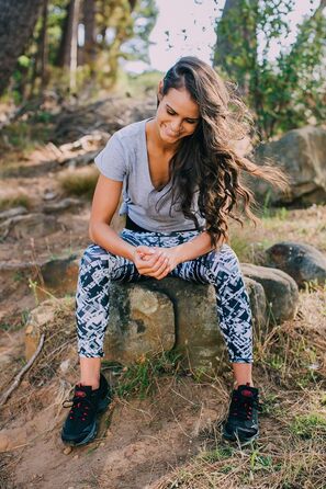 Жіночі трекінгові черевики GUGGEN Mountain для хайкінгу та піших прогулянок, модель T002, чорний колір, 43 EU