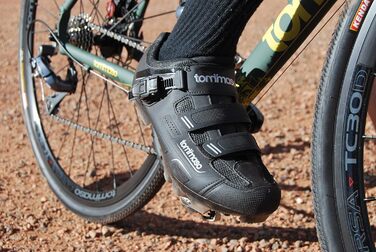 Кросівки для MTB велосипеда Tommaso Montagna 200 чоловічі, чорні, сумісні з SPD, розмір 44 EU