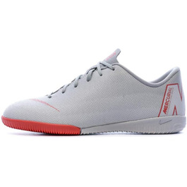 Дитячі футзальні кросівки Nike Vapor 12 Academy GS IC для залу, 33 EU, кольори Wolf Grey, Lt Crimson, Pure Platinum