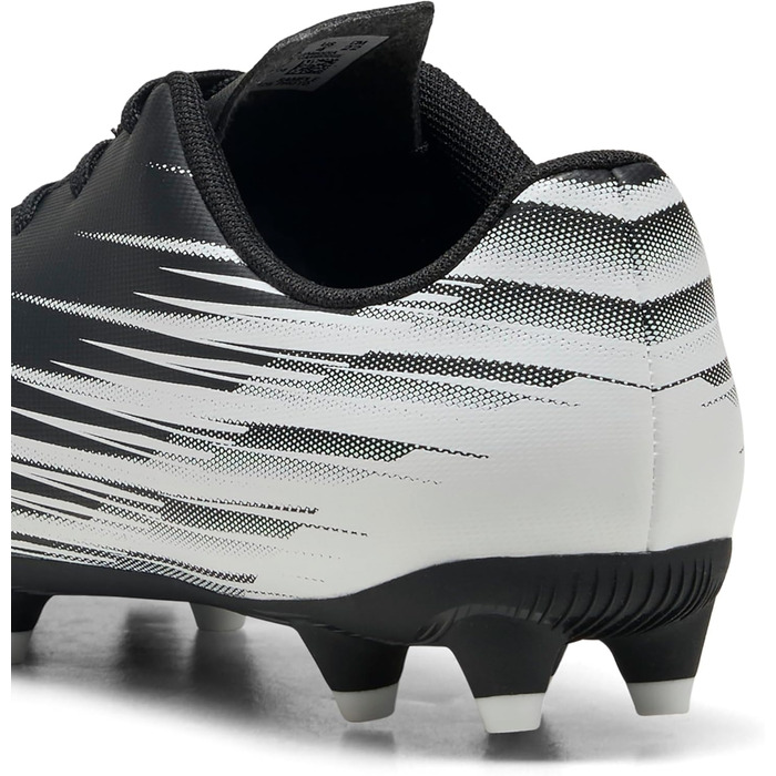 Дитячі футбольні бутси PUMA Attacanto II FG/AG Jr для футболу, 35 EU, чорно-білі