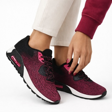 Жіночі спортивні кросівки Adidas, рожеві, м'які, розмір 39