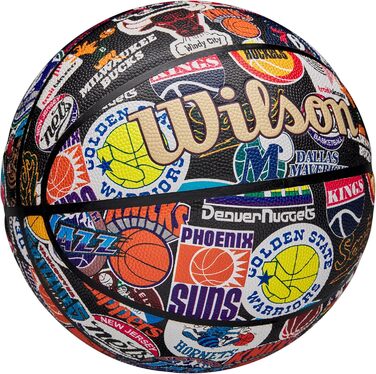 М'яч для баскетболу Wilson NBA All Team Retro, розмір 7. Ретро дизайн, технологія Dual Depth, поверхня Pure Feel, покращена повітряна утримання, класичні логотипи Hardwood.