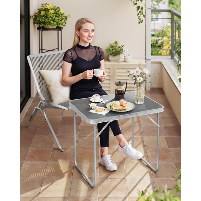 Складаний туристичний стіл Woltu для пікніка, відпочинку на природі та в саду, 70x50x60 см (алюміній + MDF)