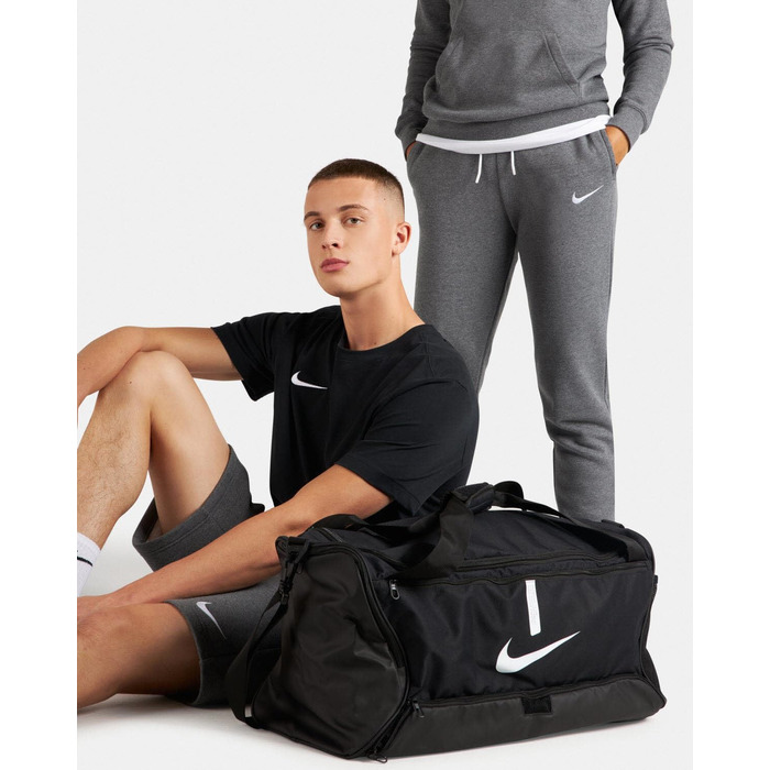 Сумка спортивна Nike Academy Team, чорна/біла, футбольна