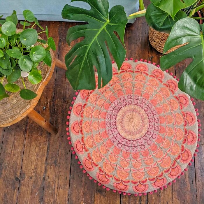 Пуф Mandala Life ART круглий рожевий 60x20 см, чохол з бавовни, бохо стиль, великий, для дому та домашніх тварин