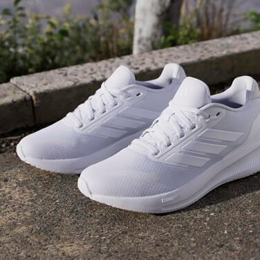 Жіночі кросівки для бігу adidas Runfalcon 5 Cloud White — білі, з амортизацією Cloudfoam та дихаючою сіткою, розмір 39 1/3 EU
