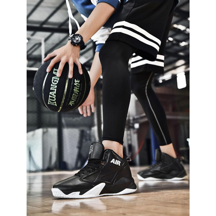 Чоловічі баскетбольні кросівки High Top, чорного кольору (44 EU)