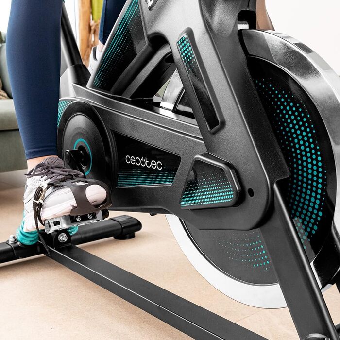 Велотренажер Cecotec DrumFit Indoor 23000 Kosmos Pro: 23 кг маховика, LCD-дисплей, чорний