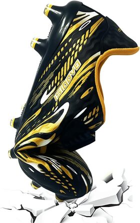 Дитячі футбольні бутси для хлопчиків та дівчаток. Професійні футбольні бутси з шипами для тренувань. Розмір 29 EU, чорний та золотий колір.