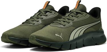 Кросівки Puma Flexfocus Lite для тренувань, білі-чорні, 40 (41 EU, Loden Green Desert Dust)