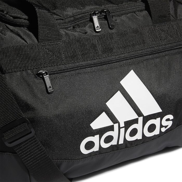 Сумка спортивна adidas Defender IV, унісекс, маленька, дорожній саквояж