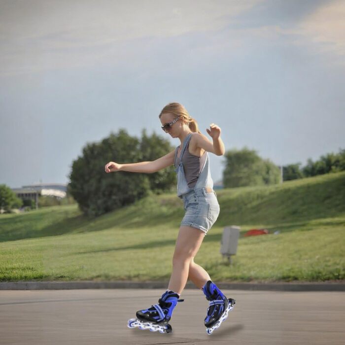 Дитячі ролики, ролики для хлопчиків та дівчаток, регульовані ролики для дітей 3-9 років, світлові ефекти для початківців (блакитні, S(27-32))