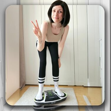 Масажер для ніг з EMS та TENS технологією, 99 рівнів інтенсивності, сумка, пульт дистанційного керування та електроди - WeightWorld