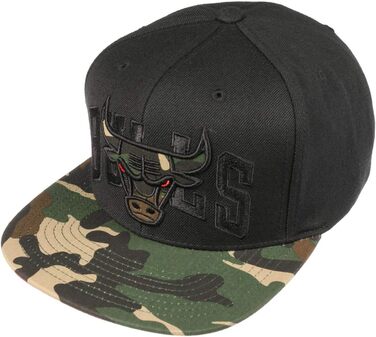 Кепка Mitchell & Ness Chicago Bulls Camo Чорна