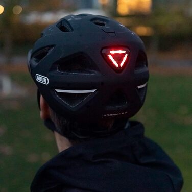 Велосипедний шолом ABUS Urban-I 3.0 з ліхтарем, козирком і магнітною застібкою для жінок і чоловіків