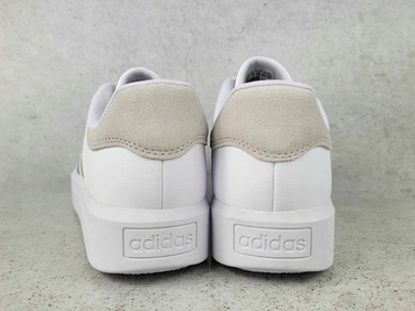Жіночі кеди Adidas Court Platform ID1969 білі — новинка