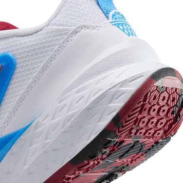 Кросівки баскетбольні Nike Team Hustle D 12 (36.5 EU) білі, червоні, сині