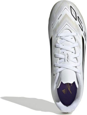 Дитячі футбольні бутси Adidas F50 Club для гри на траві та жорсткому майданчику (36 EU, білий, чорний, золотий)