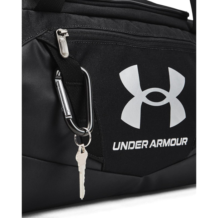 Жіноча спортивна сумка Under Armour, чорна, універсальний розмір