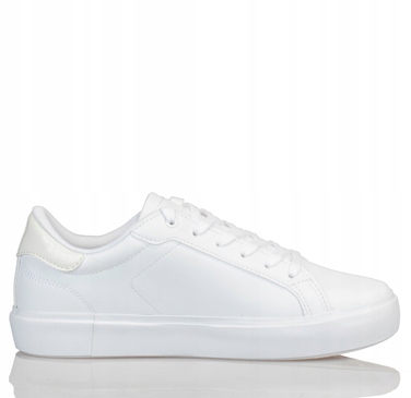 Жіночі білі спортивні кросівки Lacoste Powercourt 225 1 Suj, р. 38