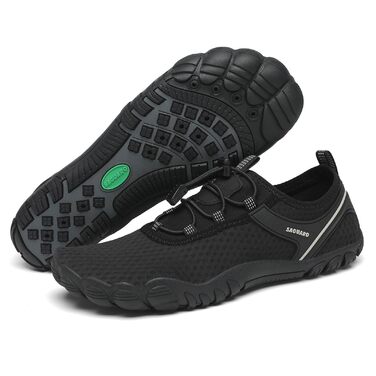 Аквашузи SAGUARO Unisex (чорні) 36-48 EU: Швидковисихаючі водонепроникні тапочки для басейну та пляжу