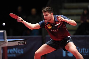 Настільний тенісний набір Donic-Schildkröt Premium 700: ракетка, 3 м'ячі ITTF, чохол, подарунковий комплект