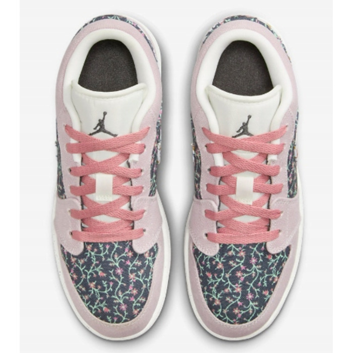 Кросівки Air Jordan 1 Low SE (GS) для дівчат, р. 36, зручне молодіжне взуття