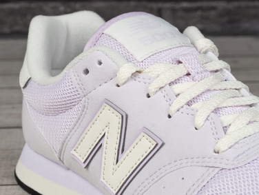 Жіночі спортивні кросівки New Balance, розмір 37